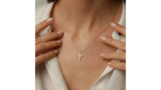 Affordable Gold Cross Necklace for Men: Buyer's Guide - Carlotta