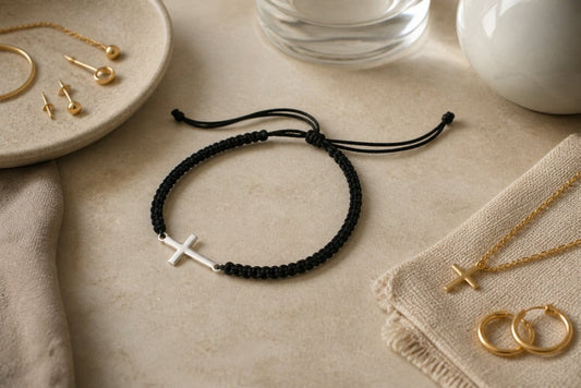 Best Everyday Jewelry for Sensitive Skin