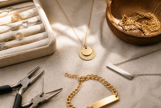 Personalized Jewelry Gift Ideas for Sisters: 2026 Guide - Carlotta