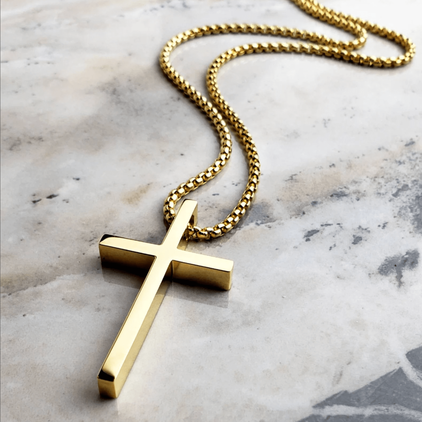 20" Cross Chain - Carlotta