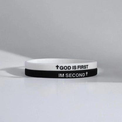 GOD FIRST BRACELETS - Carlotta