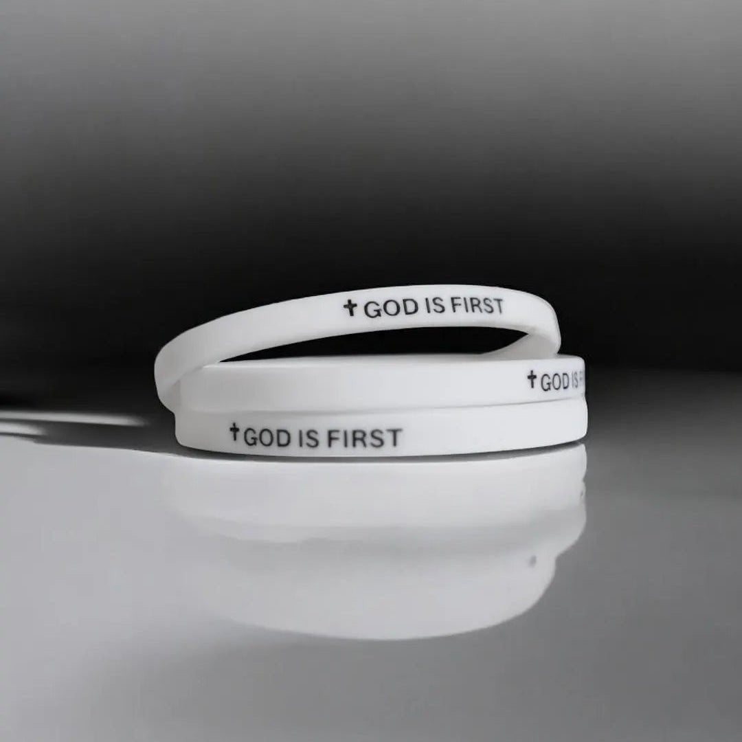 GOD FIRST BRACELETS - Carlotta